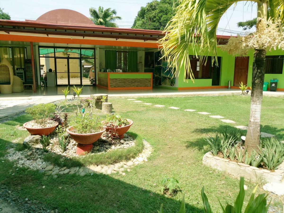 Green Park Tourist Inn Puerto Princesa Zewnętrze zdjęcie