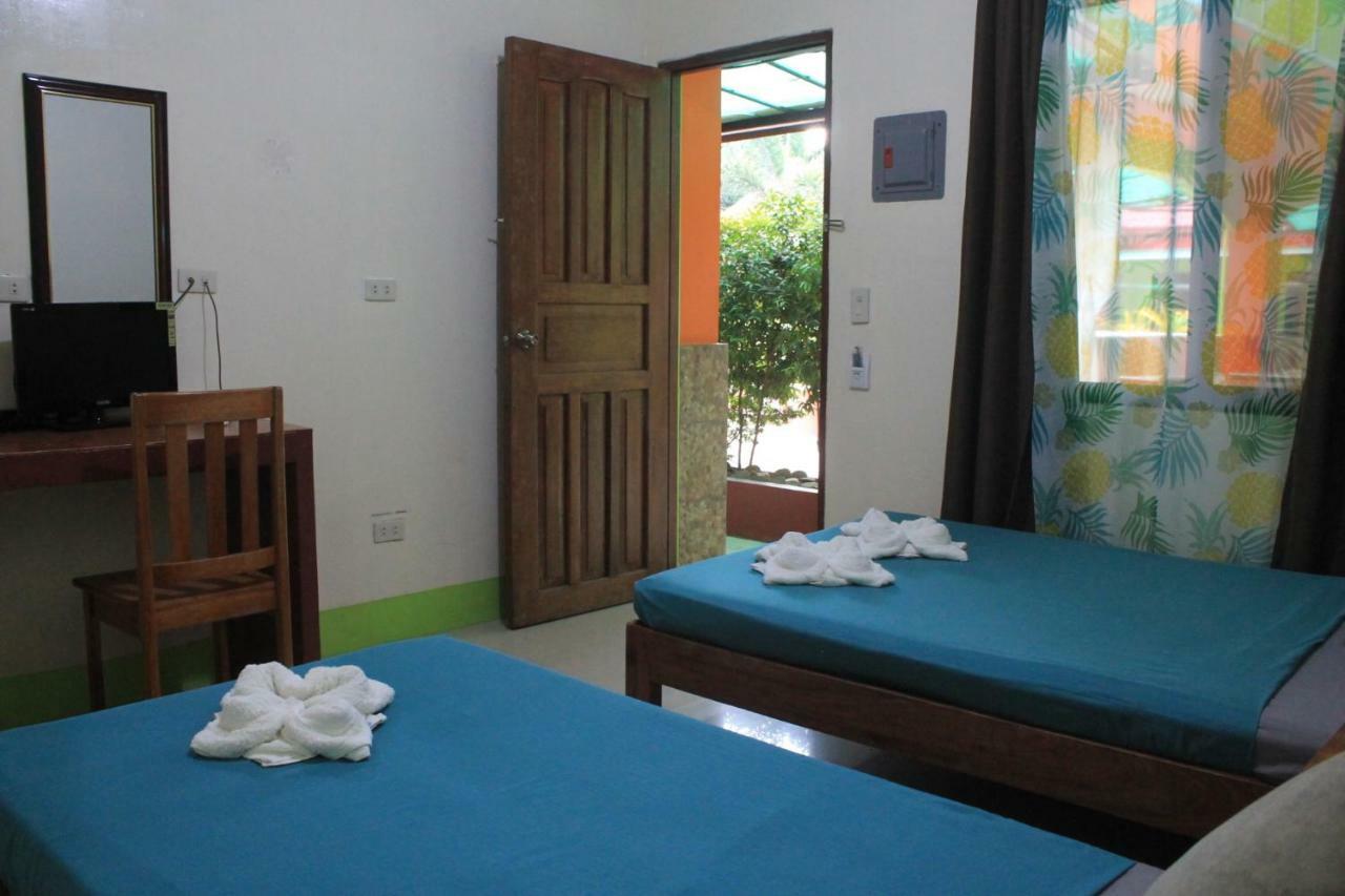 Green Park Tourist Inn Puerto Princesa Zewnętrze zdjęcie