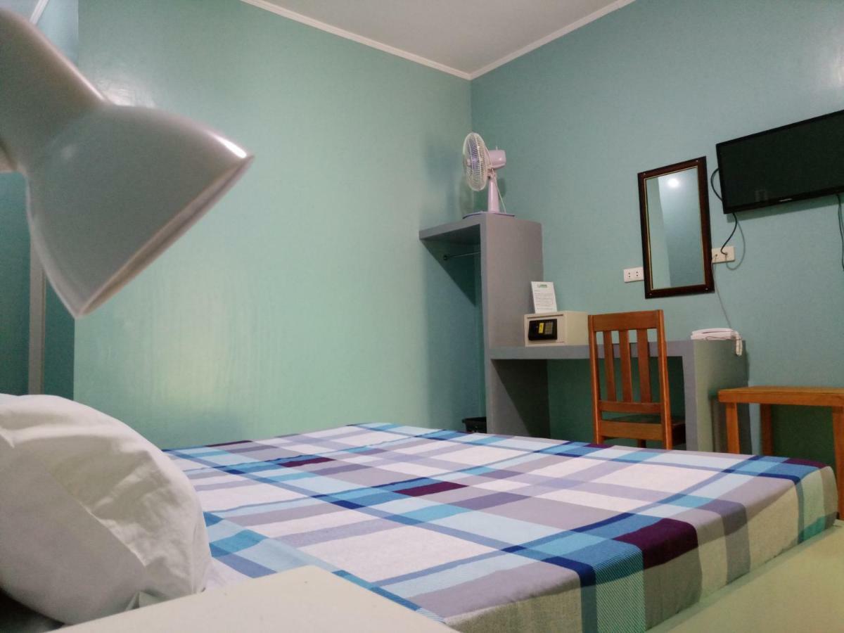 Green Park Tourist Inn Puerto Princesa Zewnętrze zdjęcie